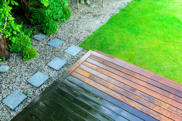 Best Pool Deck Cleaning  in Friendship Heights Village, MD